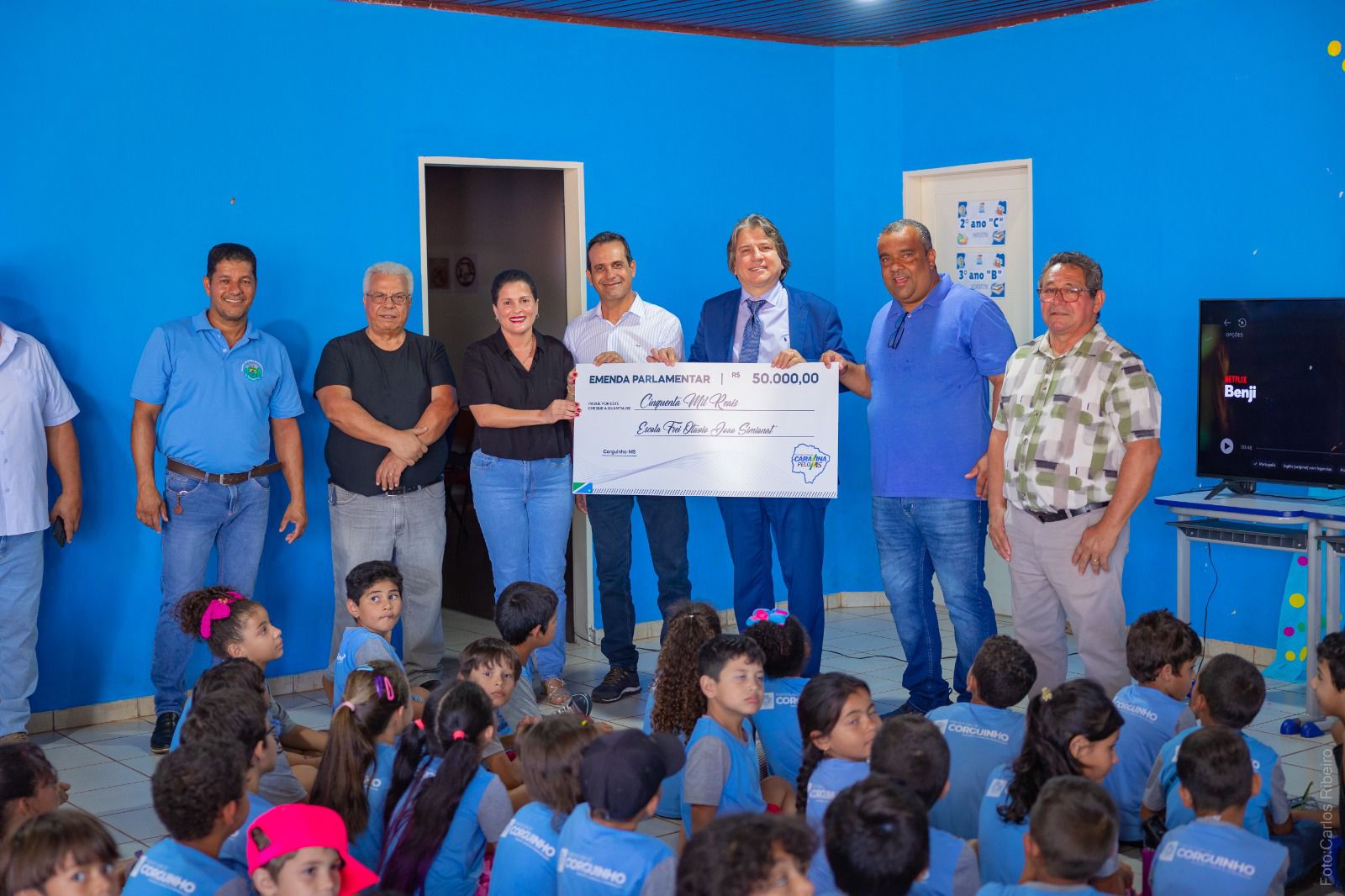 Emenda de Caravina garante conforto a alunos de Corguinho