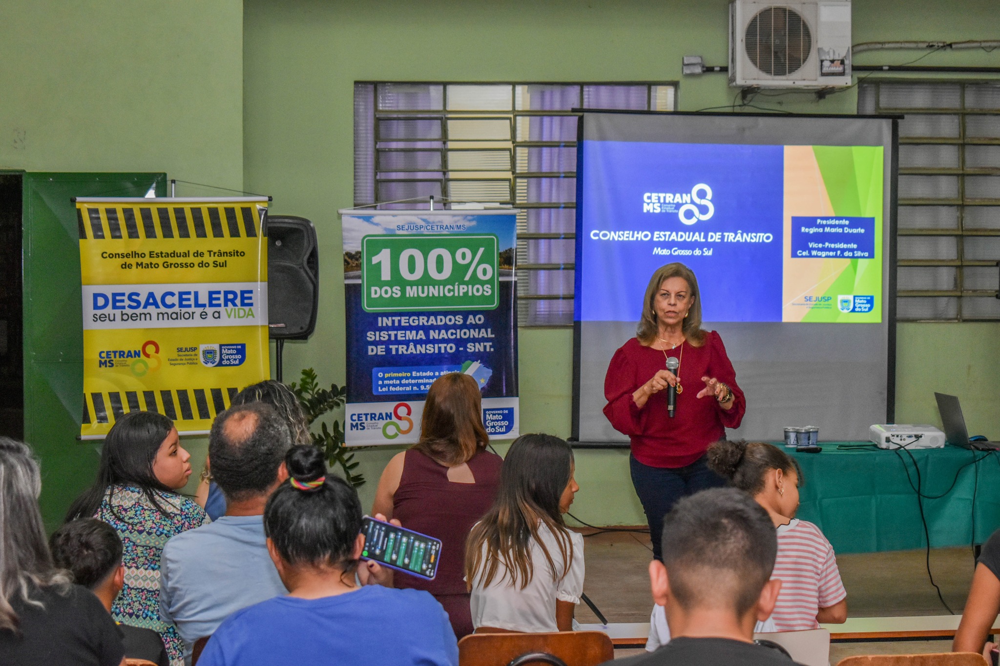 Mudanças no trânsito da Véstia são tema de palestra na Escola Joaquim Camargo