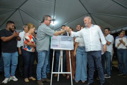 Parque Urbano Linear da Av. Rosário Congro é inaugurado pelo prefeito de Três Lagoas
