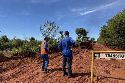 Prefeitura inicia pavimentação da Rua Urias Ribeiro e via de acesso ao Bairro Montanini