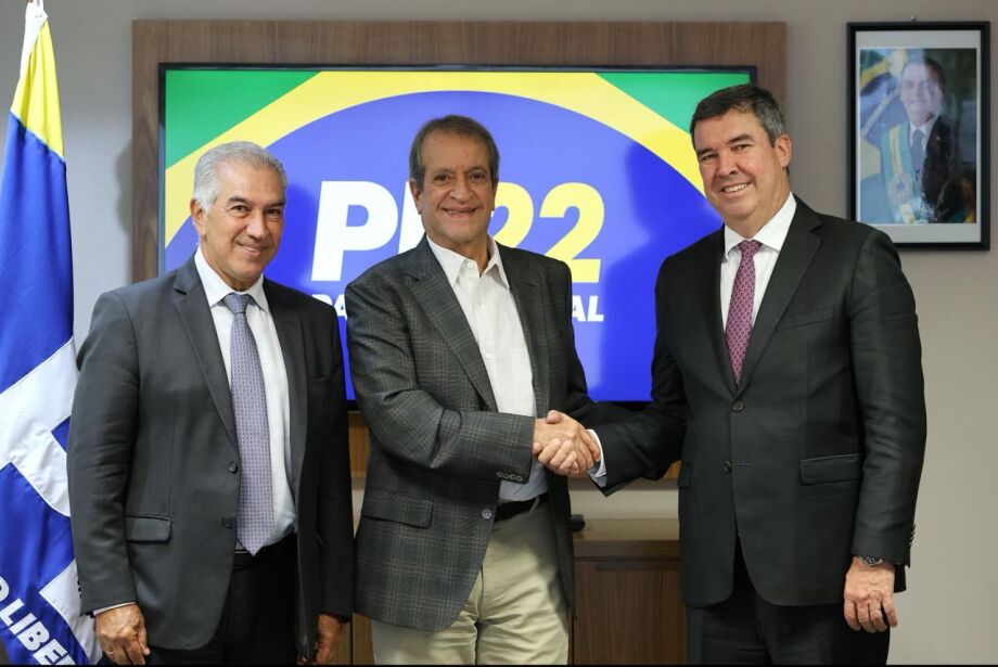 Riedel e Azambuja alinham "agenda da direita" com presidente nacional do PL 