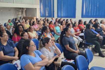 Merendeiras da Rede Municipal de Ensino participam de capacitação promovida pela SEMEC