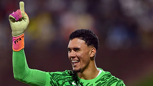 João Pedro volta a decidir nos pênaltis, e Brasil passa às quartas do Mundial sub-17