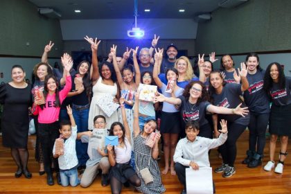Noite do The Voice Kids da AABB celebra novos talentos musicais em Três Lagoas