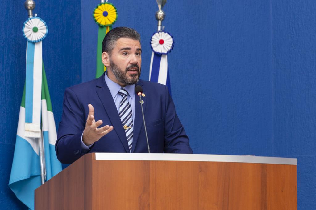 Tonhão indica elaboração do Plano Municipal de Políticas Públicas para TEA