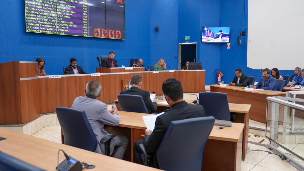 Vereadores realizam extraordinária aprovam utilidade pública e doação de áreas