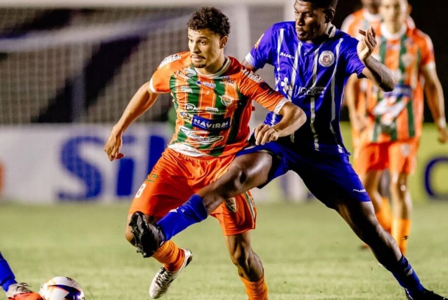 Naviraiense estreia com derrota na Copinha, e Ivinhema FC entra em campo hoje contra o Referência 