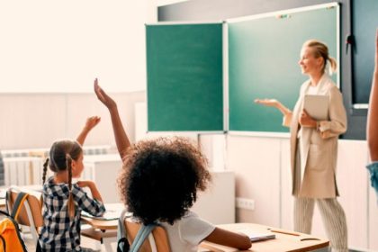 PROCON-TL divulga pesquisa de mensalidades de escolas e berçários para 2026