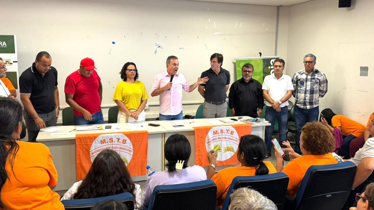 Carlos Bernardo amplia diálogo e compromisso  com a Reforma Agrária e Agricultura Familiar