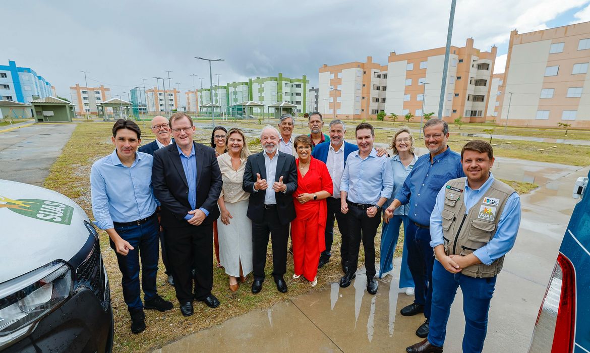 Lula entrega 1.276 unidades do Minha Casa, Minha Vida no RS