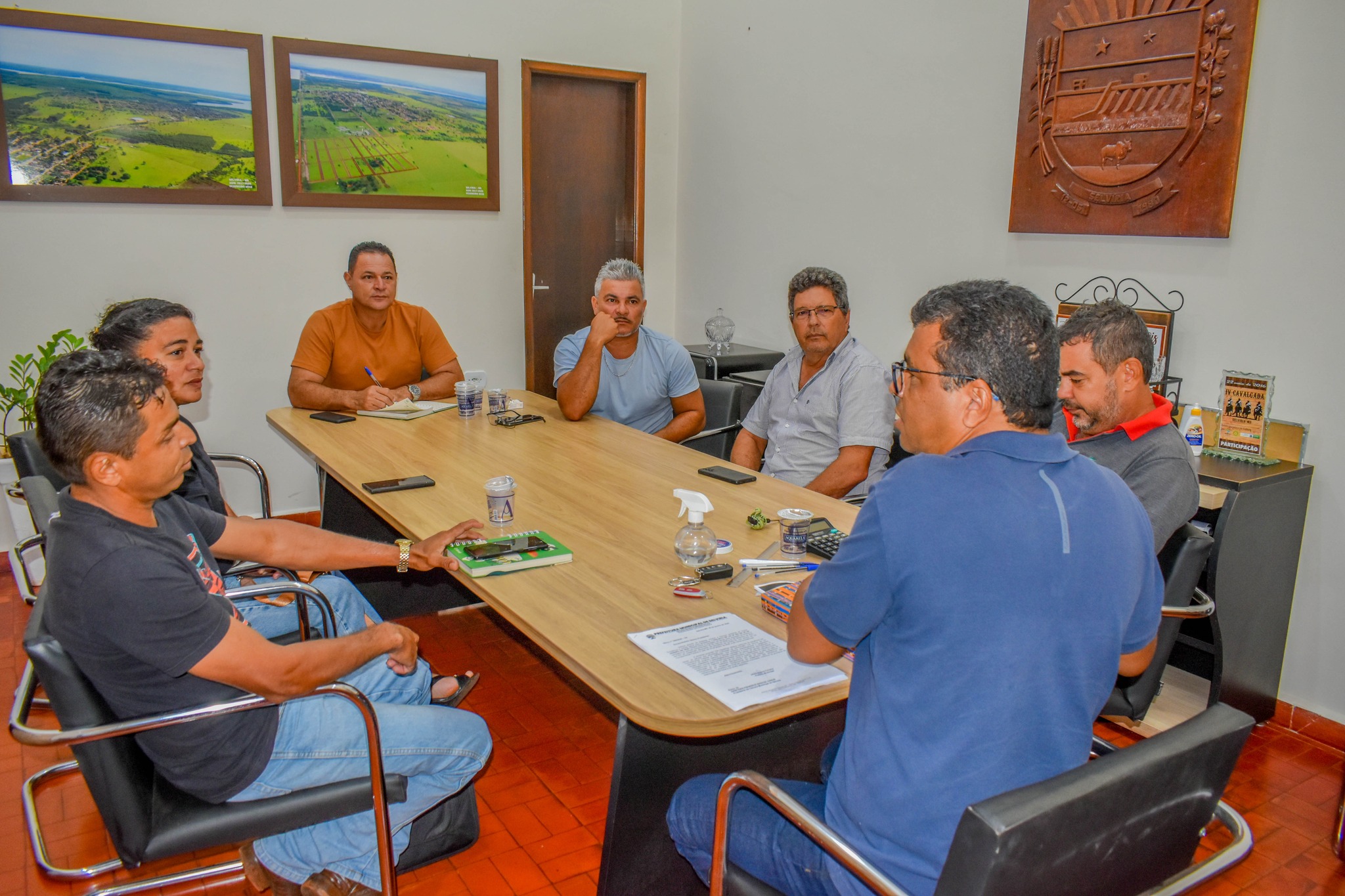 Prefeito Jaime se reúne com representantes de assentamentos e planeja ações para 2026