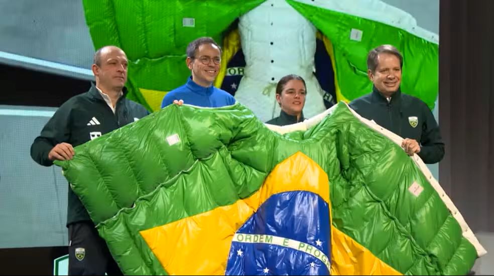 COB doa uniforme da abertura dos Jogos para Museu Olímpico e celebra feitos em Milão-Cortina