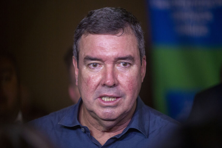 "Vou apoiar o adversário do presidente Lula", diz Riedel sobre eleições 