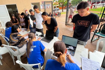 Feirão de Vagas conecta mais de 200 jovens ao mercado de trabalho