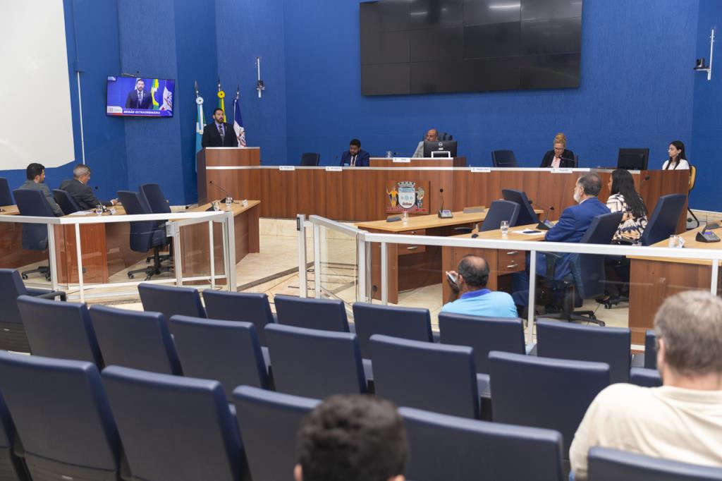 Vereadores aprovam adequações na Eletrês e modernização no processo legislativo