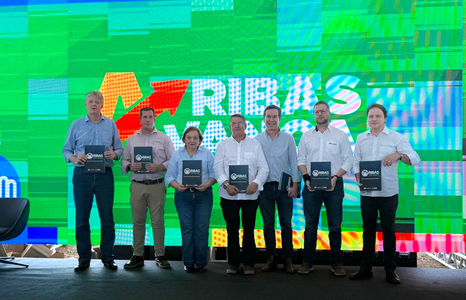 Suzano e prefeitura entregam Plano de Desenvolvimento de Ribas do Rio Pardo (MS) com foco em crescimento sustentável