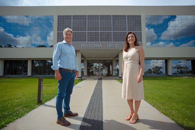 Etienne Biasotto e Danielle Vilela são eleitos para reitoria da UFGD