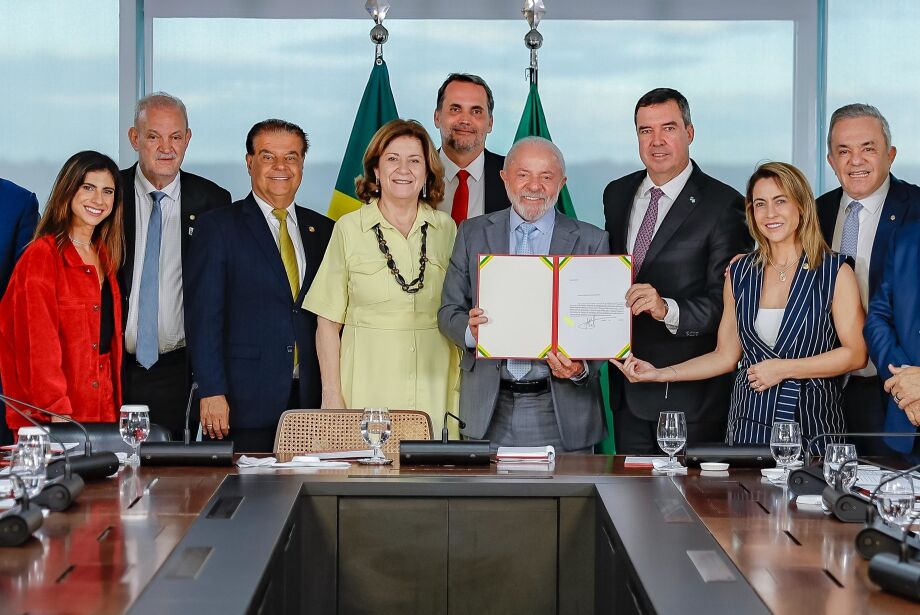 Após aval de Lula, Senado aprecia empréstimo bilionário para MS nesta quarta  