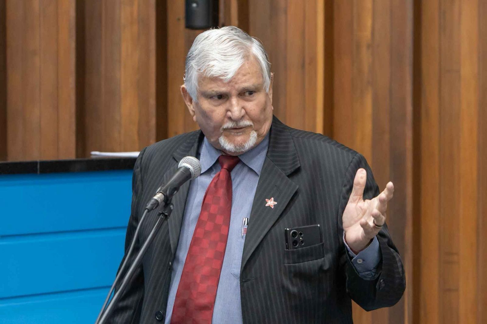 Zeca pede apoio técnico gratuito para projetos de poços artesianos na agricultura familiar