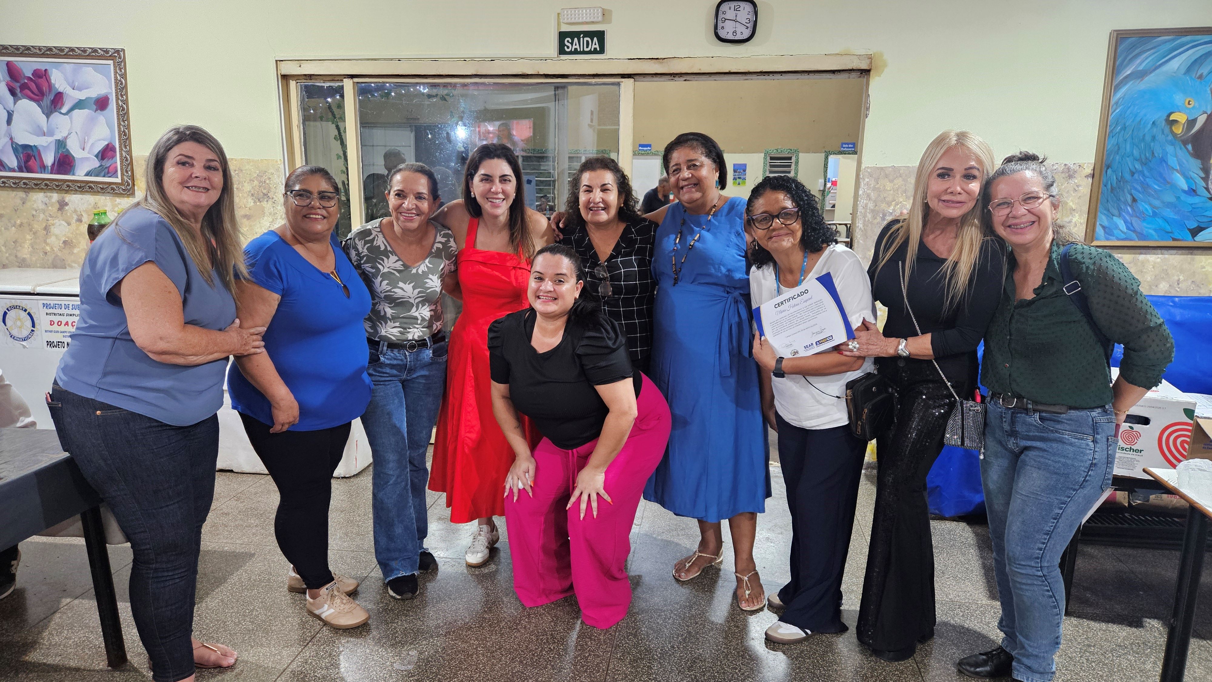 “Precisamos reconhecer a atuação social nos bairros e comunidades”, afirma Viviane Luiza ao celebrar o Dia do Líder Comunitário