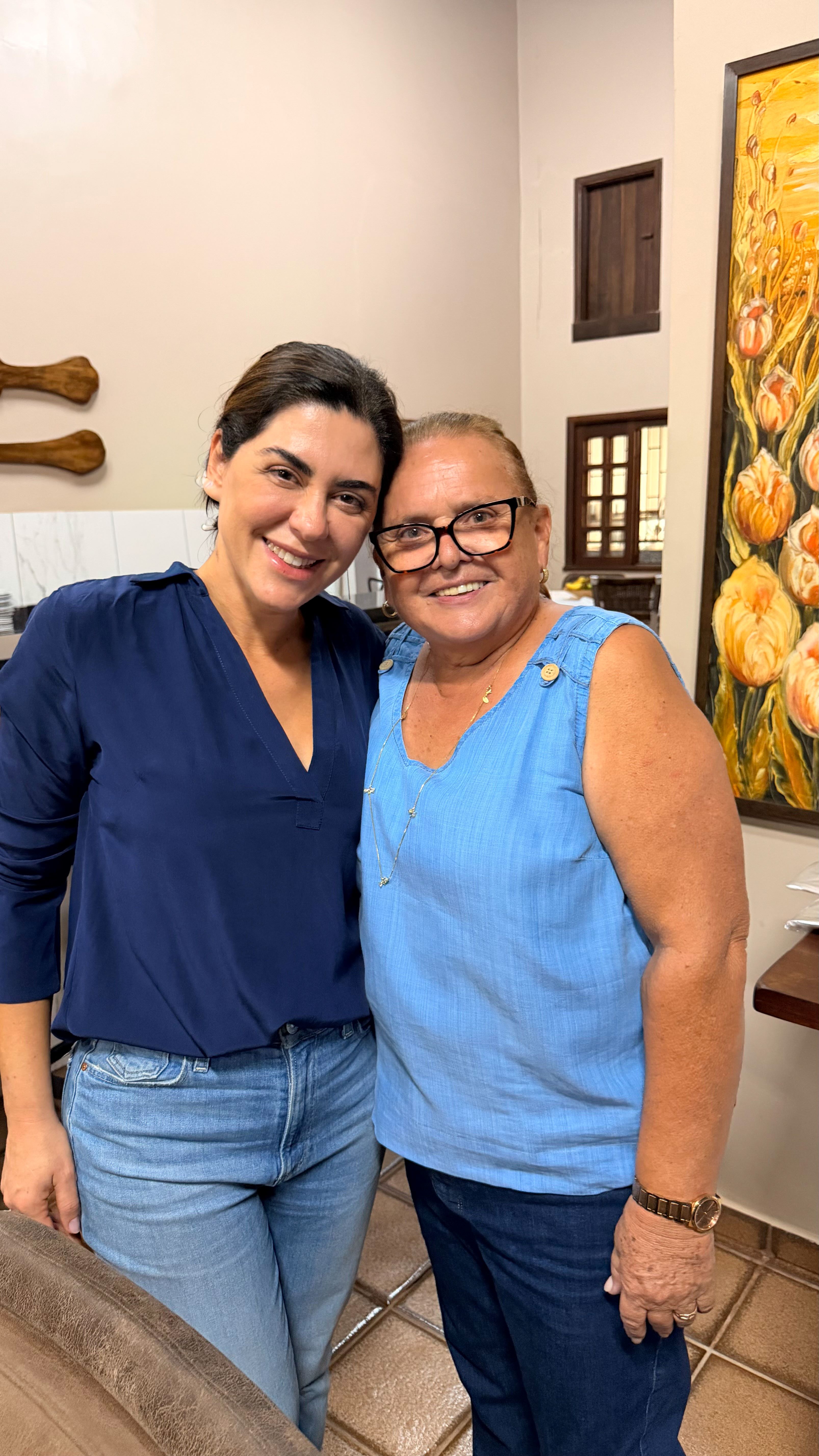 Reunião de lideranças populares em Campo Grande, para falar sobre moradia, conta com a presença de Viviane Luiza